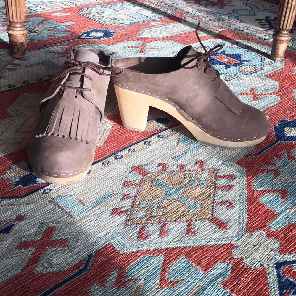 Bryr studio clogs. Handmade in SF.